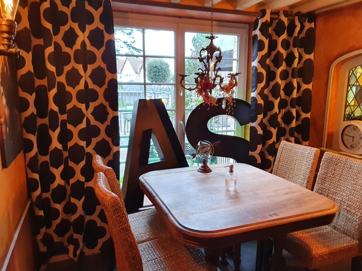 Hotel Restaurant La Pecherie - Le Manoir D'A Cote - Les 5 Ruches -Logis Hotels クルル・シュル・メール エクステリア 写真