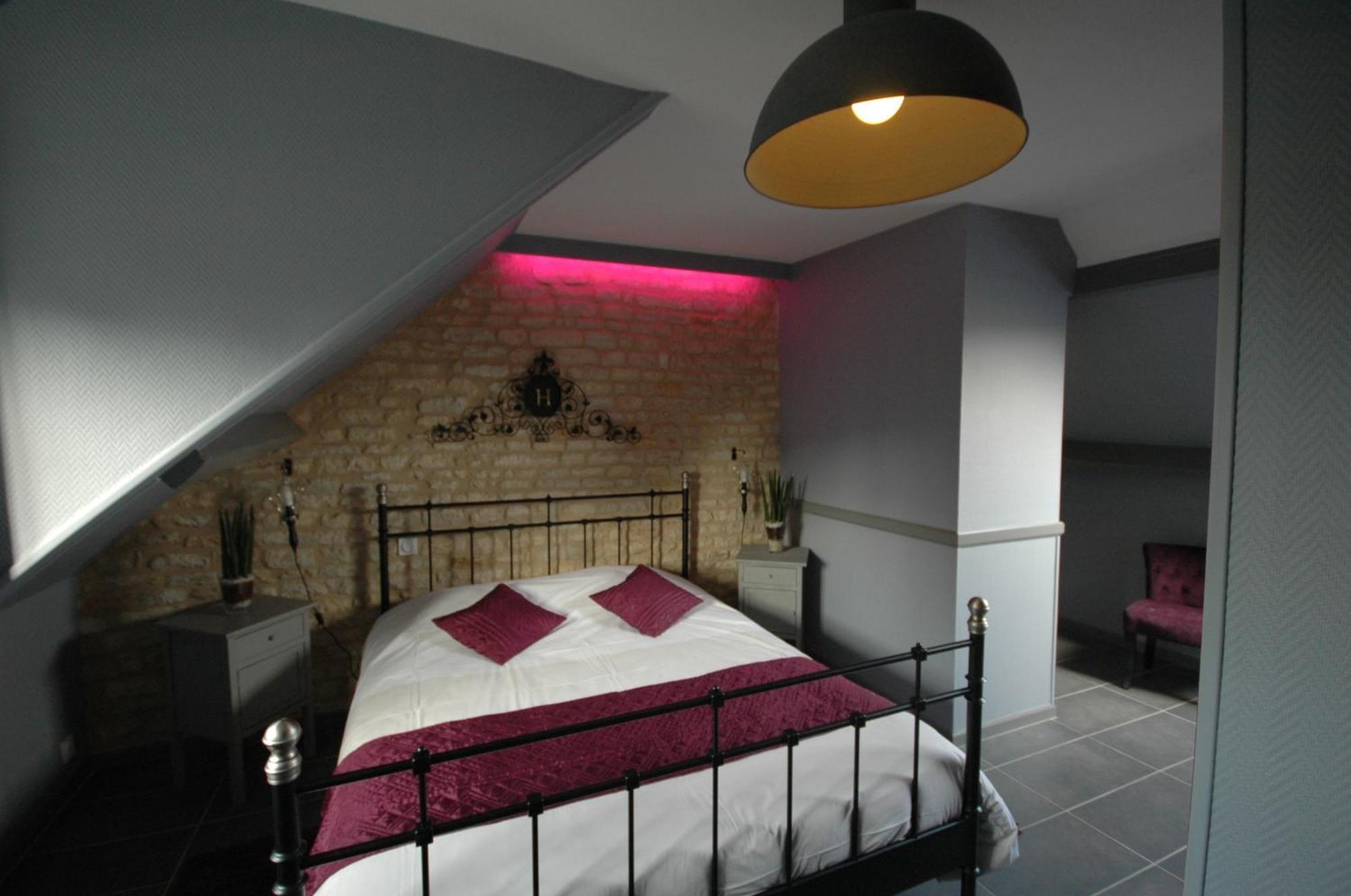 Hotel Restaurant La Pecherie - Le Manoir D'A Cote - Les 5 Ruches -Logis Hotels クルル・シュル・メール エクステリア 写真