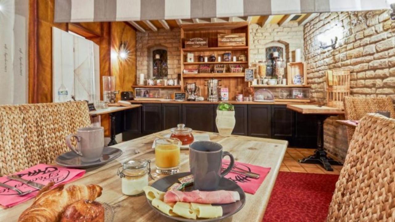Hotel Restaurant La Pecherie - Le Manoir D'A Cote - Les 5 Ruches -Logis Hotels クルル・シュル・メール エクステリア 写真